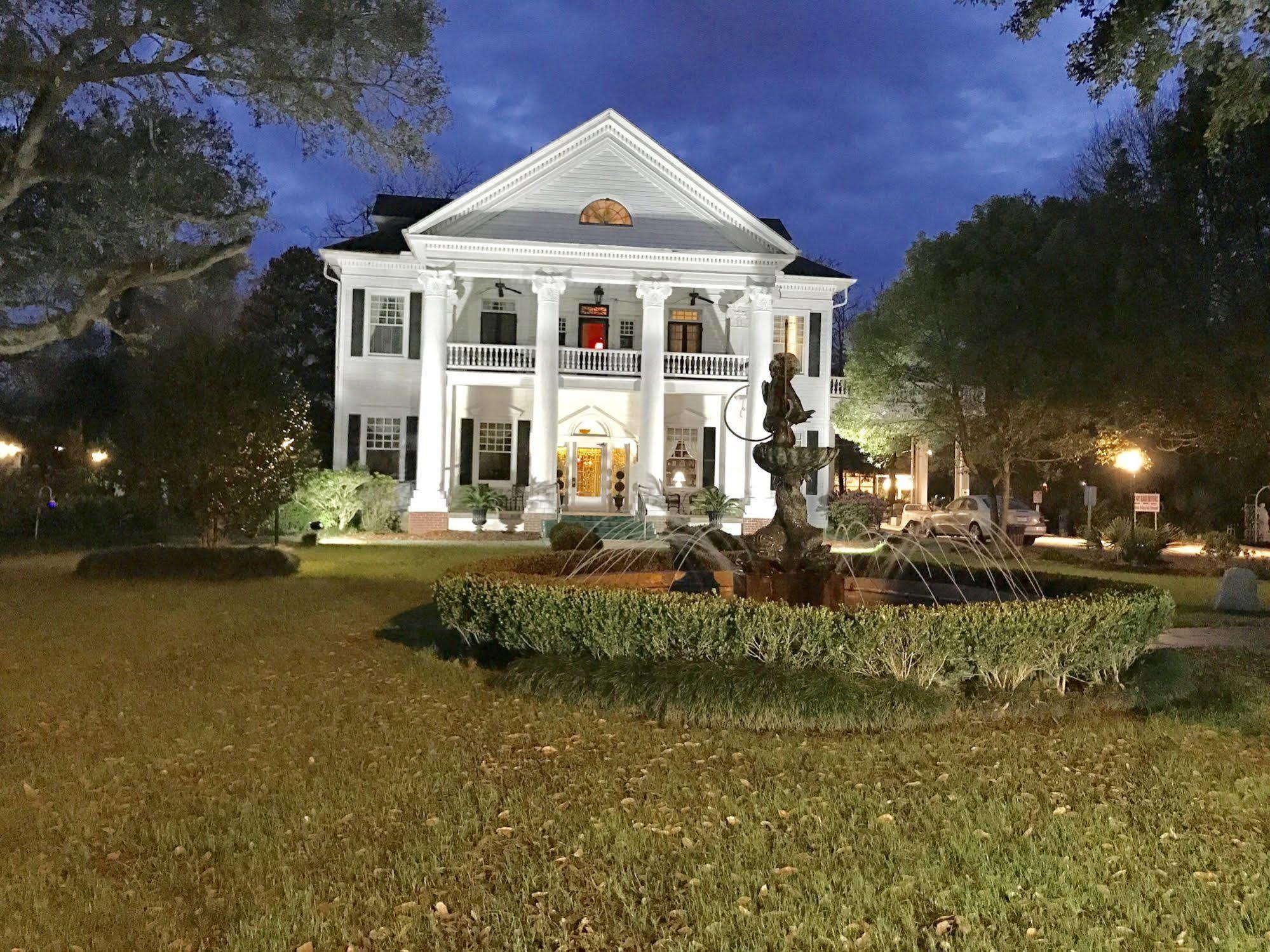 Historic Michabelle Inn Hammond Exterior photo